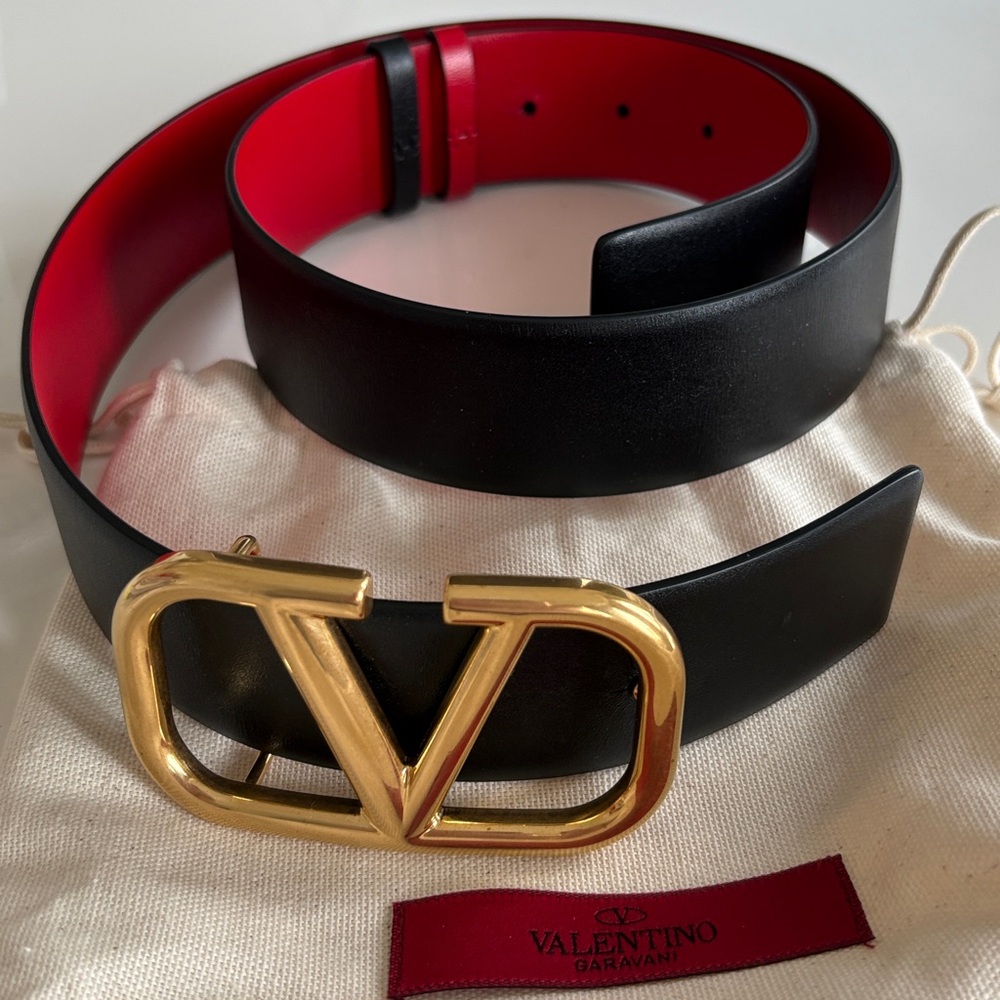 VALENTINO GARAVANI V logo Signature reversible leather belt